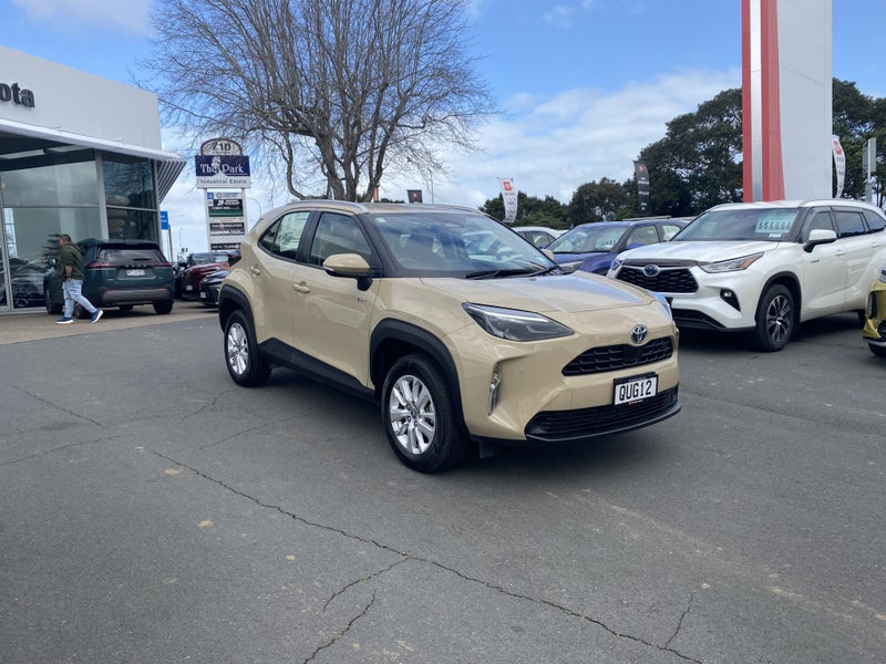 2024 Toyota Yaris Cross GX 1.5P Hybrid SUV