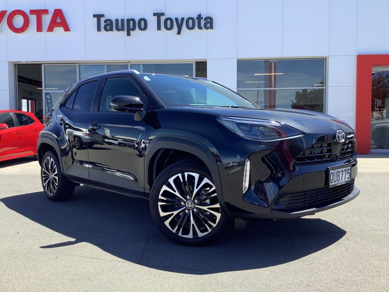 2024 Toyota Yaris Cross Limited 1.5P HV ECVT FW...