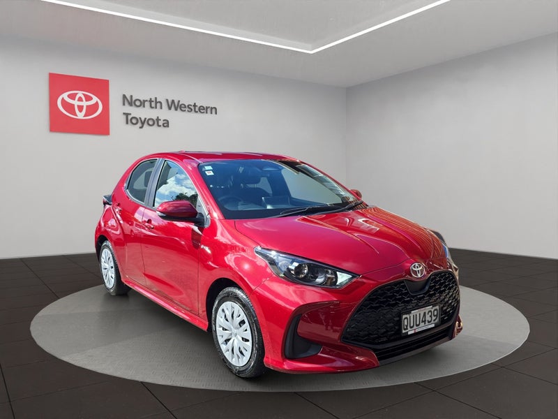 2024 Toyota Yaris GX 1.5L Hybrid FWD Hatchback