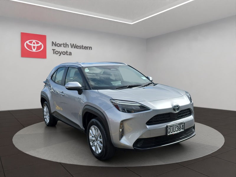 2024 Toyota Yaris GX 1.5L Hybrid FWD SUV