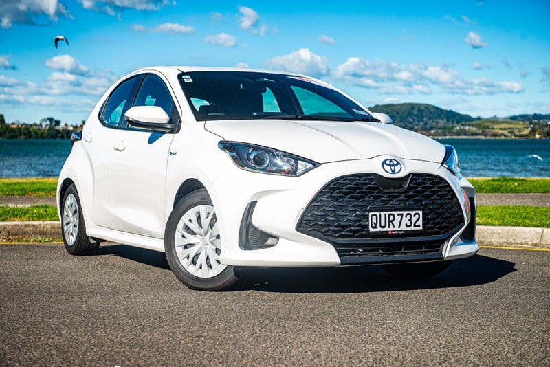 2024 Toyota Yaris GX 1.5P HV