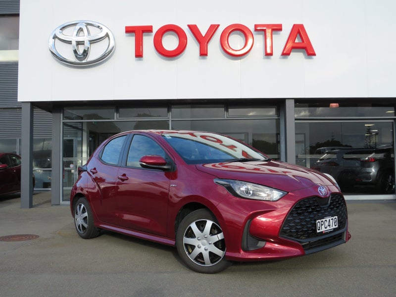 2024 Toyota Yaris GX 1.5P HV ECVT FWD