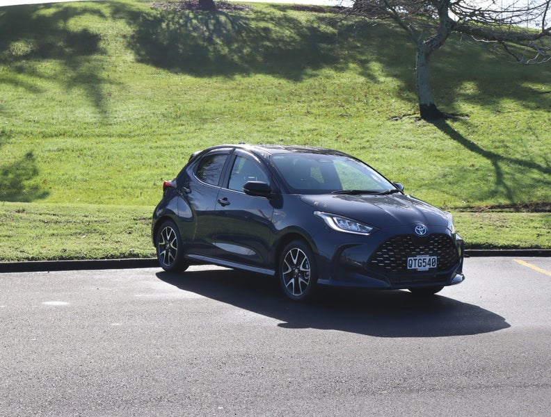 2024 Toyota Yaris ZR 1.5P HV ECVT FWD HB/5D/5S