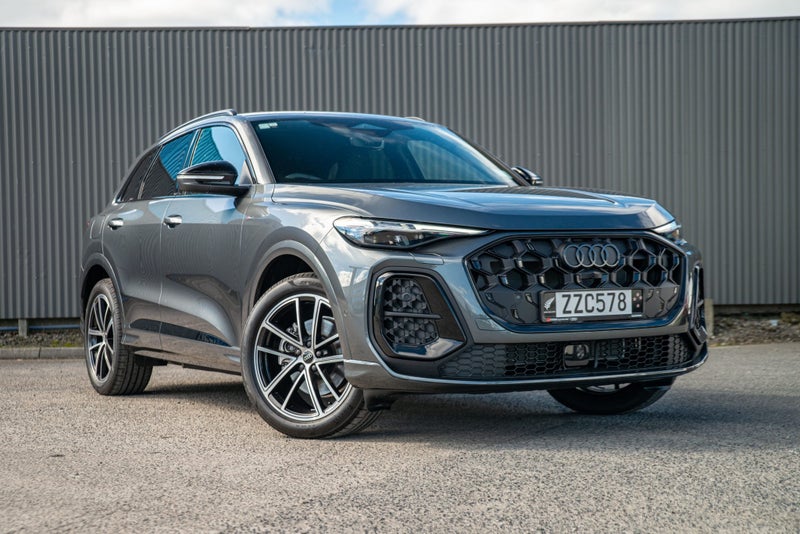 2025 Audi Q5 2.0TFSI MHEV+ S line quattro