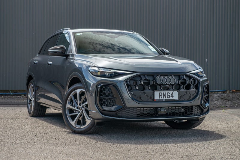 2025 Audi Q5 e-hybrid 220kW quattro S line PHEV