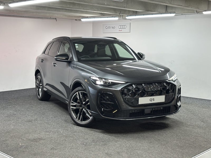 2025 Audi Q5 SUV E-Hybrid S Line