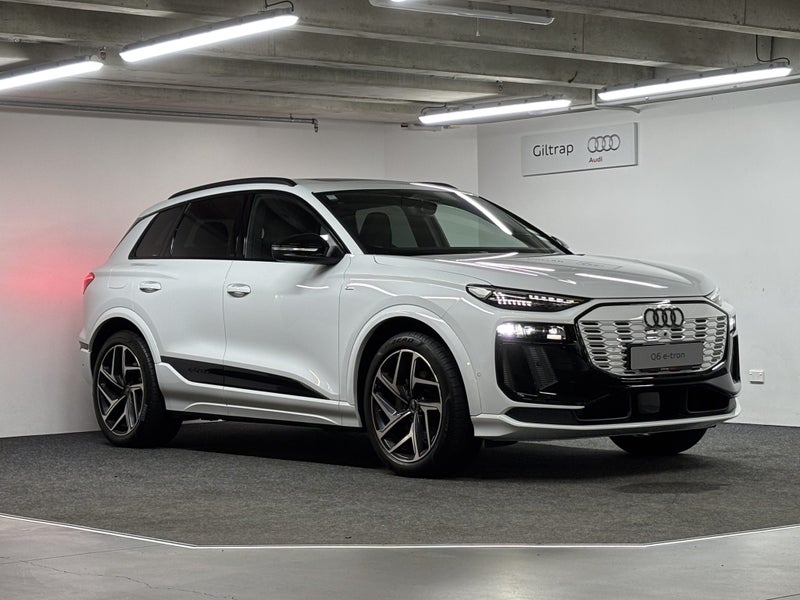 2025 Audi Q6 SUV e-tron quattro 285 kW