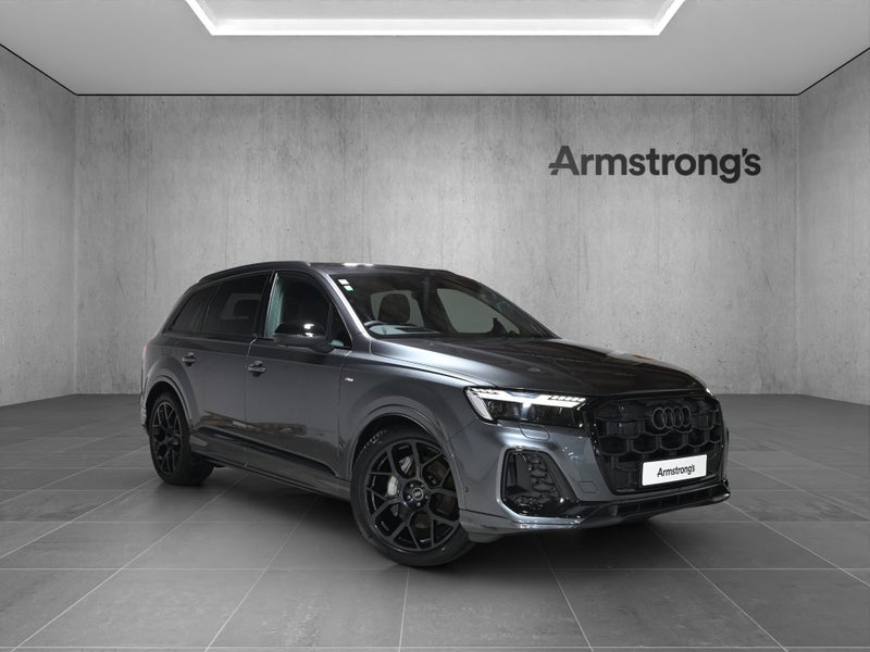 2025 Audi Q7 50 TDI S-Line