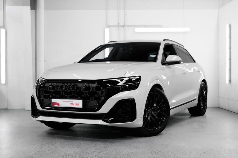2025 Audi Q8 55 TFSI quattro tiptronic