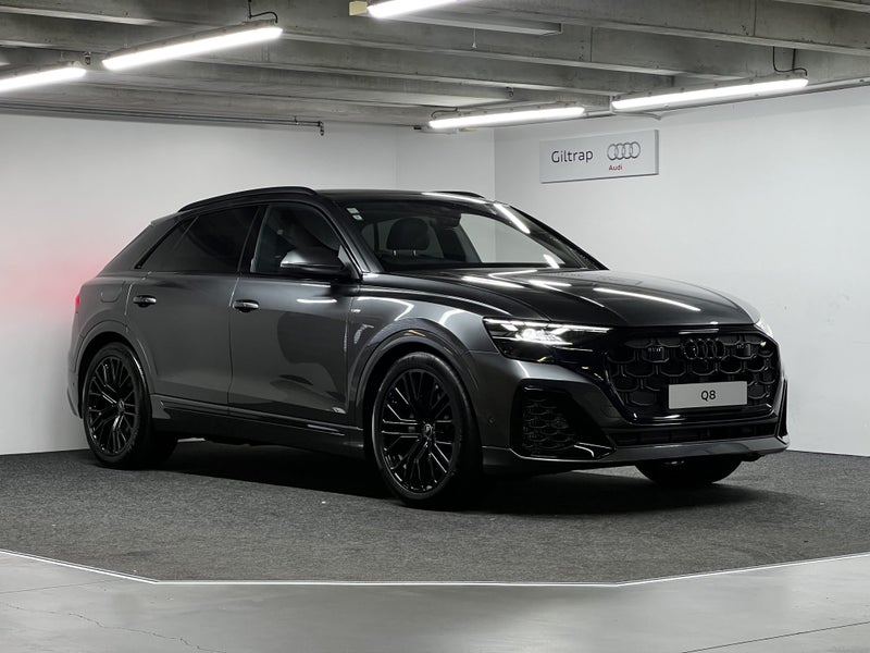 2025 Audi Q8 55 TFSI quattro tiptronic
