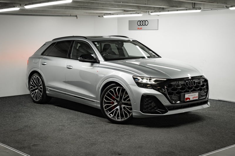 2025 Audi Q8 60 TFSI e