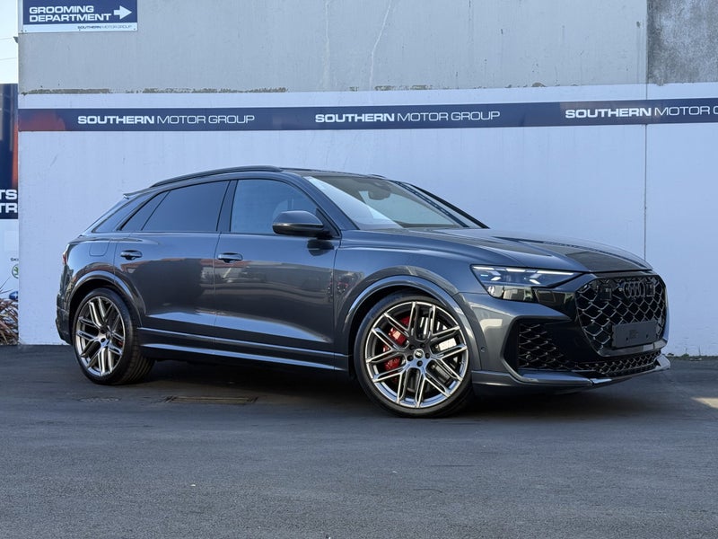 2025 Audi RS Q8 SUV