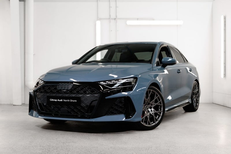 2025 Audi RS3 RS 3 Sedan TFSI 294 kW
