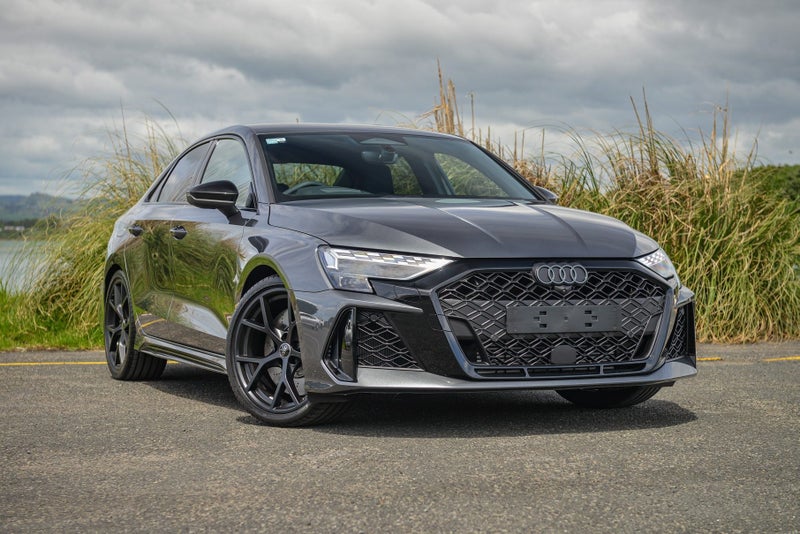 2025 Audi RS3 Sedan 2.5TFSI 294kW quattro