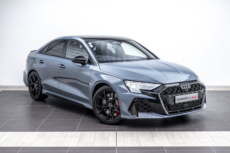 2025 Audi RS3 SEDAN TFSI 294 KW