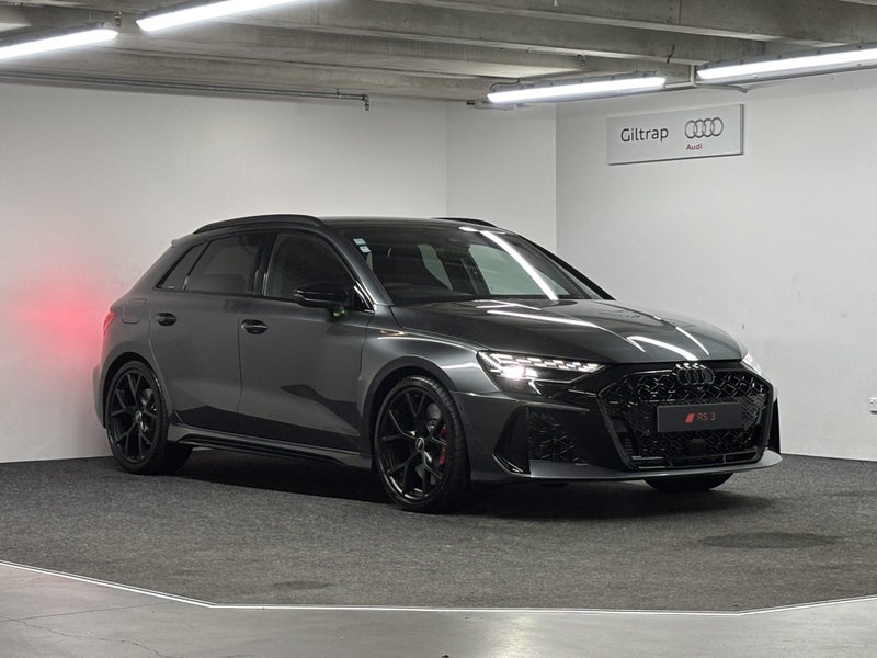 2025 Audi RS3 Sportback TFSI