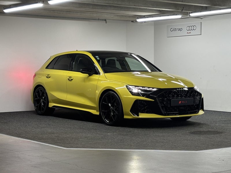 2025 Audi RS3 Sportback TFSI