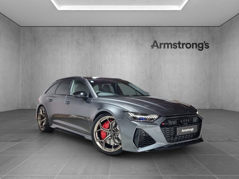 2025 Audi RS6 Avant Performance
