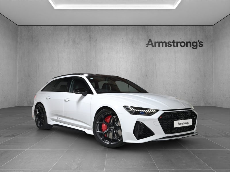 2025 Audi RS6 Avant Performance