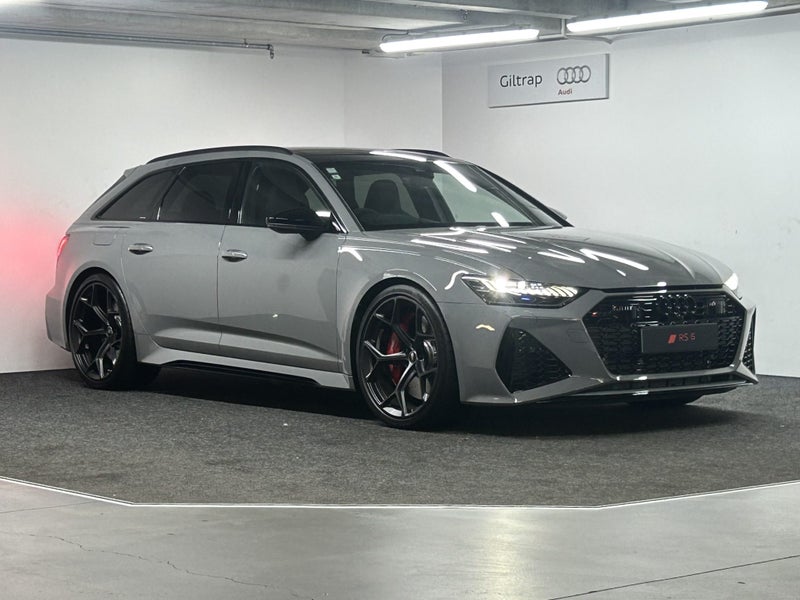 2025 Audi RS6 Avant Performance
