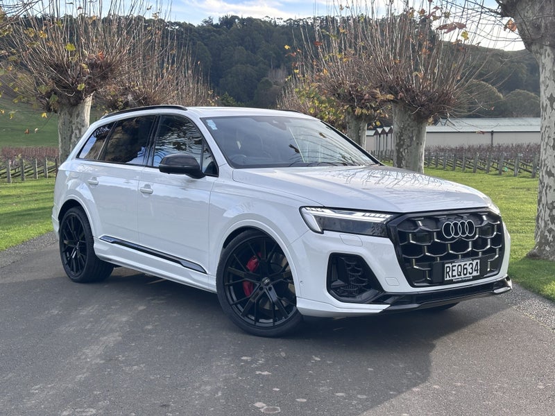2025 Audi SQ7 TFSI 373kW