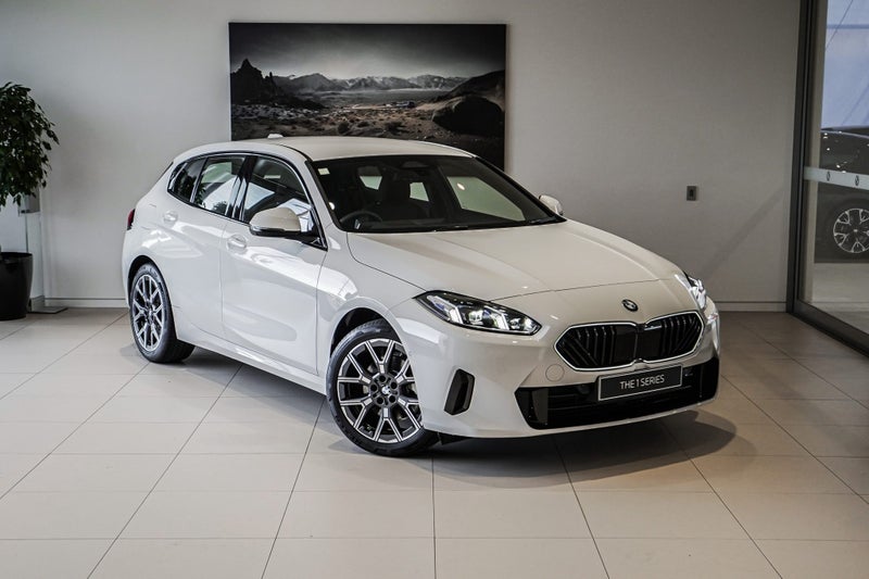 2025 BMW 120i 120 Hatch
