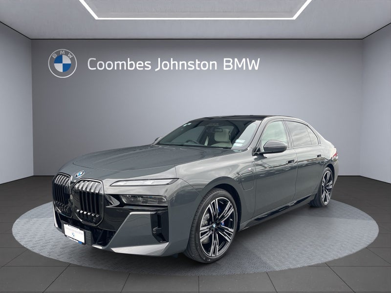 2025 BMW 750e Xdrive M-Sport