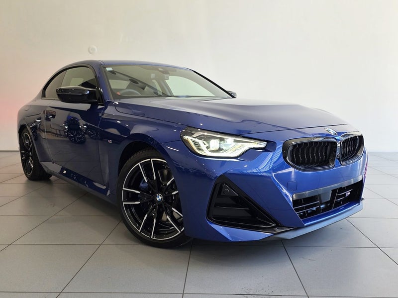 2025 BMW M240i xDrive Coupe