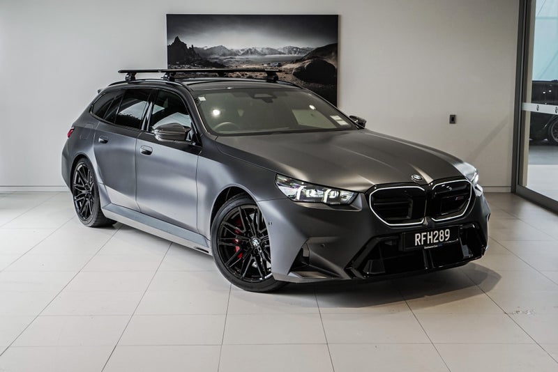 2025 BMW M5 PHEV/4WD/8AT/SW