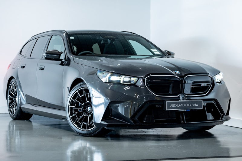 2025 BMW M5 Touring