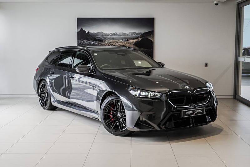 2025 BMW M5 Touring