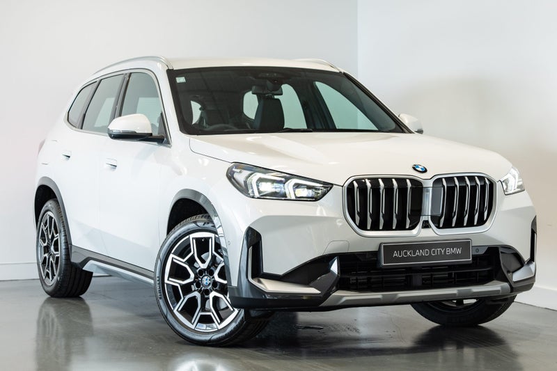 2025 BMW X1 sDrive18i