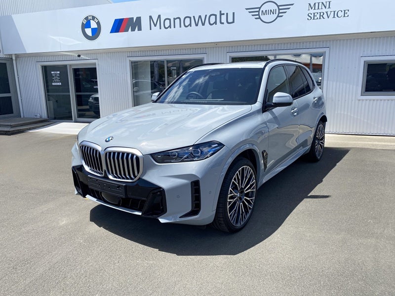 2025 BMW X5 xDrive 40d MSport Pro Comfort and E...
