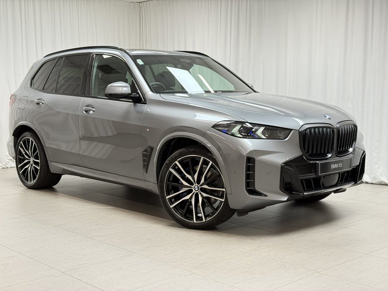 2025 BMW X5 xDrive30d Motorsport Pro with Innov...