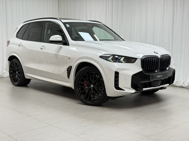 2025 BMW X5 xDrive30d Motorsport Pro with Innov...