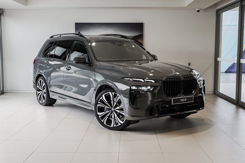 2025 BMW X7 40d xDrive M Sport pro