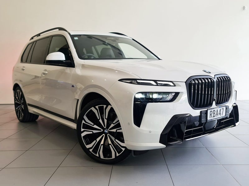 2025 BMW X7 Xdrive 40d Connoisseur Suite - M Sp...
