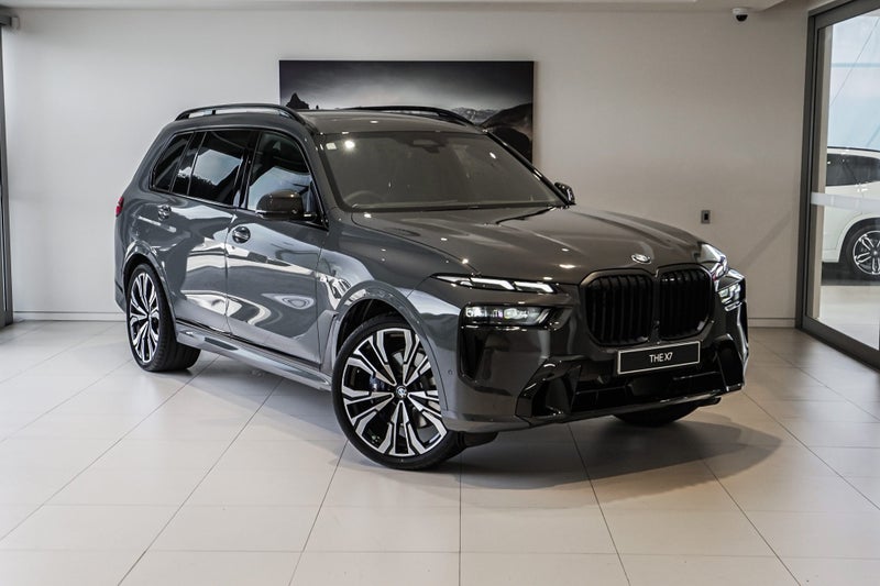 2025 BMW X7 xDrive40d