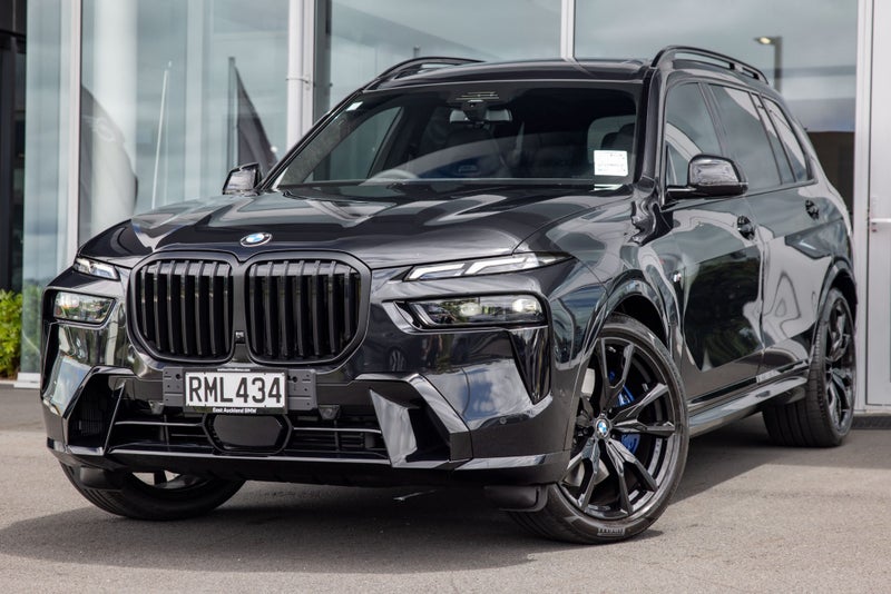 2025 BMW X7 xDrive40d