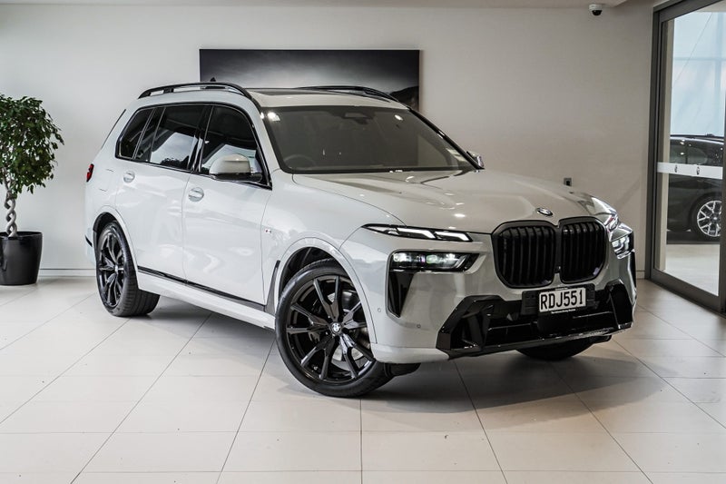 2025 BMW X7 xDrive40d