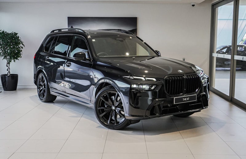 2025 BMW X7 xDrive40d