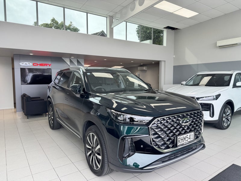 2025 Chery Tiggo 8 Ultimate Phev/7At