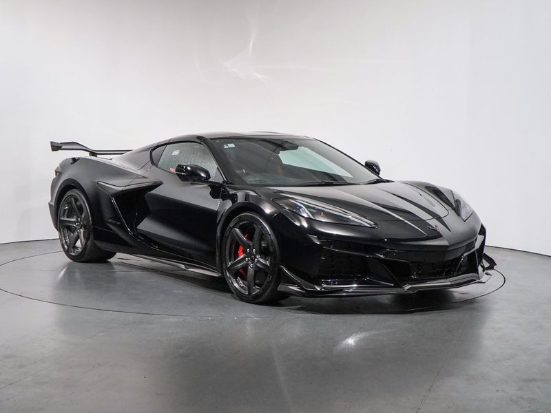 2025 Chevrolet Corvette Z06 Coupe 5.5L V8 Auto