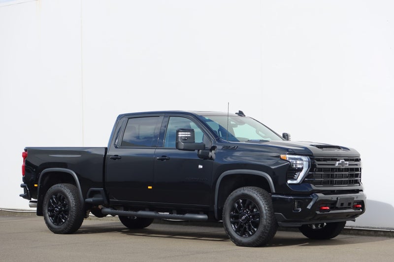 2025 Chevrolet Silverado GMSV Silverado 2500 HD...
