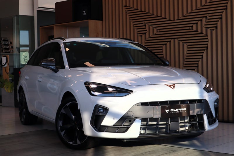 2025 Cupra Leon V Sportstourer 1.5L Turbo Petro...