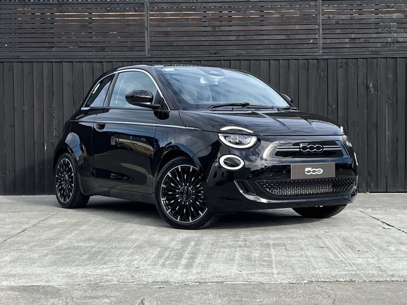 2025 Fiat 500 E Icon