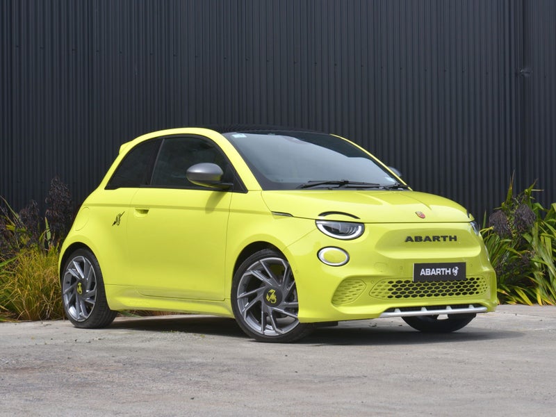2025 Fiat Abarth 500e