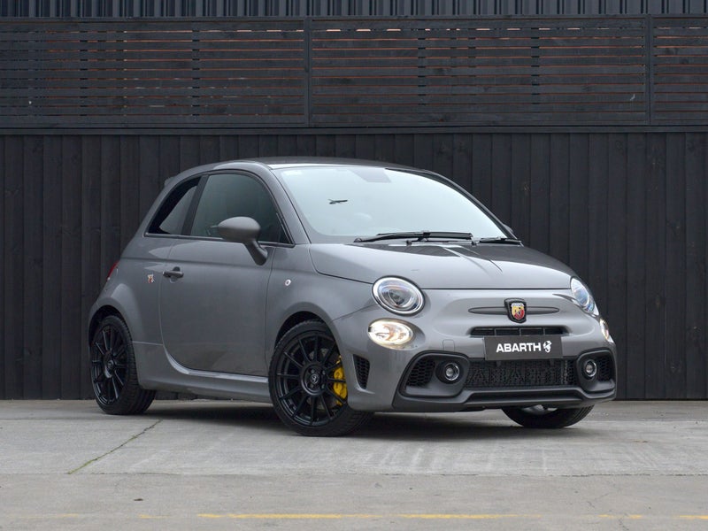 2025 Fiat Abarth 695
