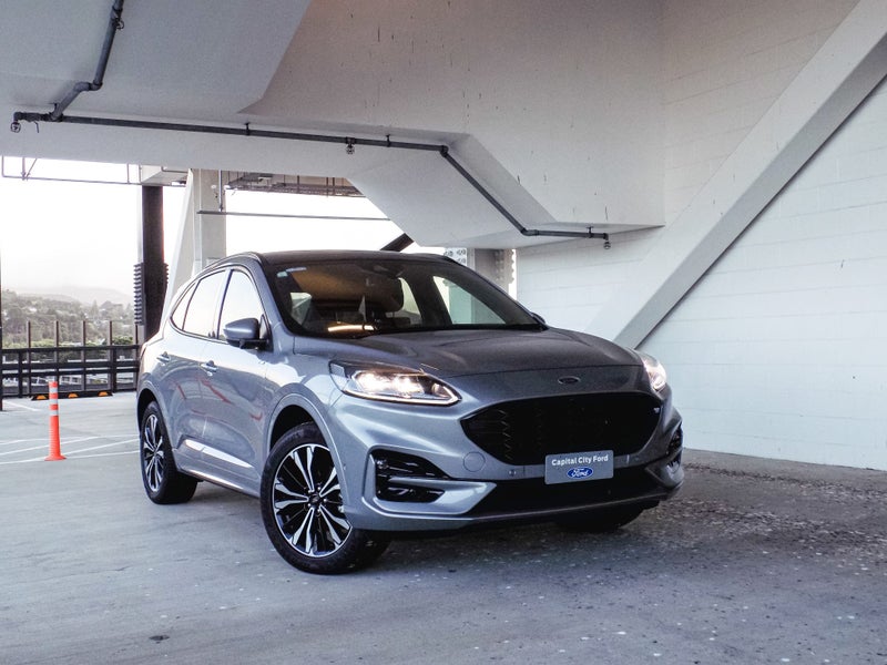 2025 Ford Escape ST-LINE X PHEV 2.5L FWD