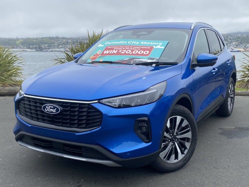 2025 Ford Escape Titanium FHEV